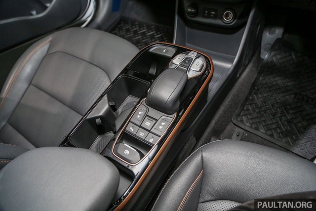 Xe chạy điện Hyundai Ioniq Electric chính thức ra mắt thị trường ASEAN - 7 Xe chạy điện Hyundai Ioniq Electric chính thức ra mắt thị trường ASEAN - 7