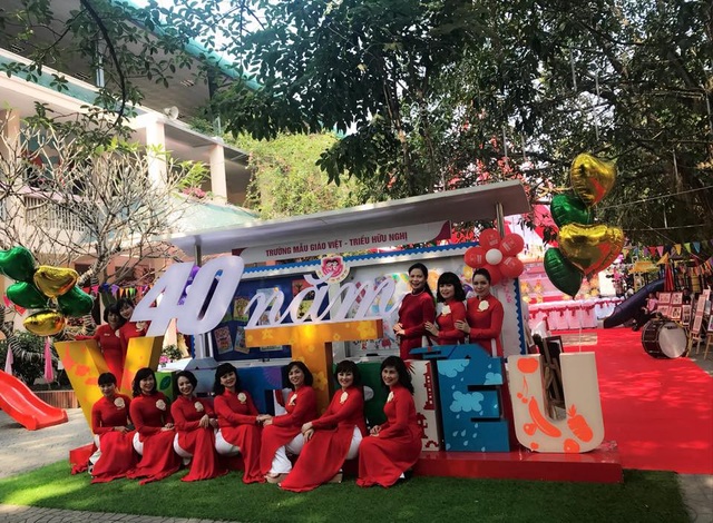Trường mẫu giáo Việt Triều đón nhận Huân chương Độc lập hạng Ba - 6 Trường mẫu giáo Việt Triều đón nhận Huân chương Độc lập hạng Ba - 6