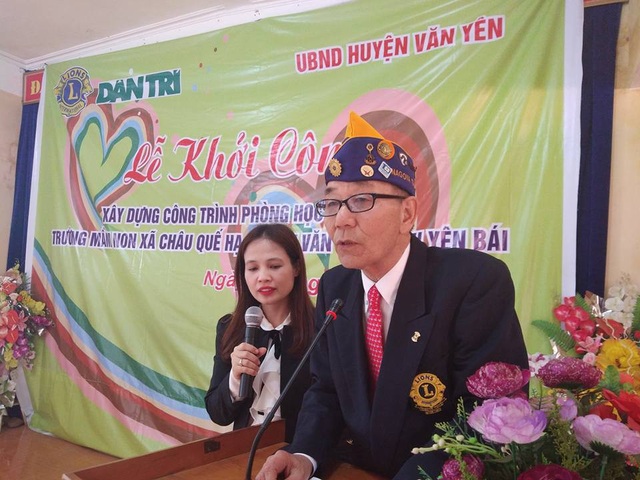Khởi công công trình phòng học Dân trí thứ 18 do Nagoya Taiko Lions Club tài trợ - 5
Ông Kondoh Hiroaki, Chủ tịch Nagoya Taiko Lions Club bày tỏ niềm vui mừng khi nhân dịp kỷ niệm 55 năm thành lập tổ chức đã thực hiện được việc đầu tư xây dựng một trường học tại Việt Nam thông qua báo Dân trí