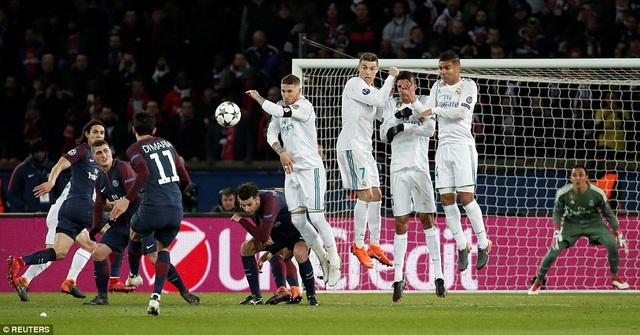 Những khoảnh khắc Real Madrid hạ đo ván PSG tại nước Pháp - 3
Di Maria chơi đầy nỗ lực, với khao khát phục hận CLB đã ruồng bỏ mình hồi năm 2014