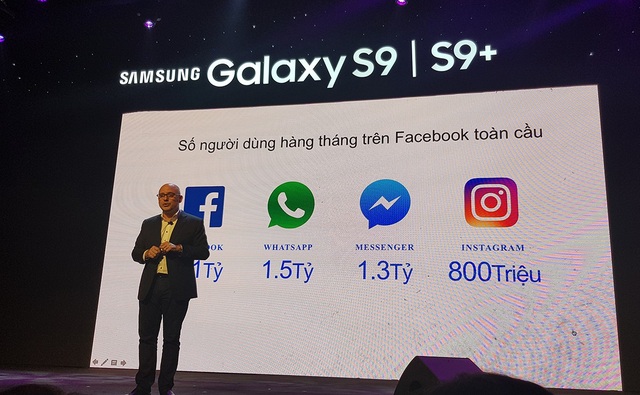 Camera trên smartphone mở ra kỷ nguyên giao tiếp bằng hình ảnh - 1 Dan Neary, Phó chủ tịch Facebook toàn cầu