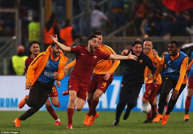 Những khoảnh khắc Barcelona thảm bại trước AS Roma tại Italia - 20
Lần đầu tiên kể từ mùa giải 1983-84, AS Roma có mặt ở bán kết Champions League/C1
