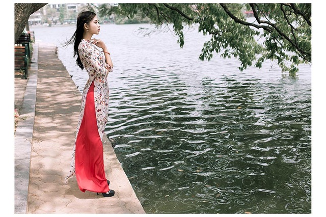 Ảnh đẹp "xuất thần" của cô gái Sài thành mơ ước diện áo dài ở Hà Nội - 10 Ảnh đẹp "xuất thần" của cô gái Sài thành mơ ước diện áo dài ở Hà Nội - 10