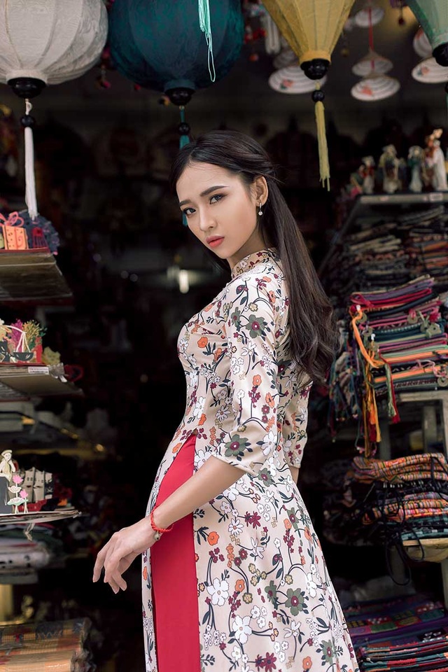 Ảnh đẹp "xuất thần" của cô gái Sài thành mơ ước diện áo dài ở Hà Nội - 9 Ảnh đẹp "xuất thần" của cô gái Sài thành mơ ước diện áo dài ở Hà Nội - 9