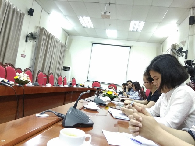Nghi án trường “ma” liên kết dạy ở Việt Nam: Sở GD&ĐT Hà Nội lên tiếng - 3 Một số câu hỏi của phóng viên tại buổi gặp mặt báo chí chiều 12/4 tại Sở GD&ĐT Hà Nội được cho biết sẽ tìm hiểu thêm