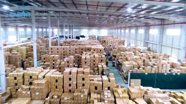 Khát vọng làm chủ công nghệ của một ông chủ người Việt - 8 Kho lưu trữ nguyên liệu