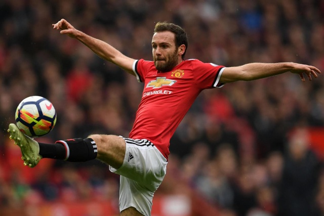 Nhìn lại thất bại cay đắng của MU trước West Brom - 2
Mata có tên trong đội hình xuất phát của Quỷ đỏ