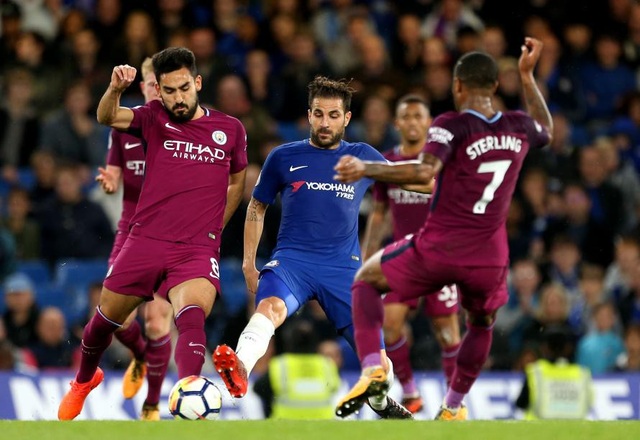 5 chiến thắng bước ngoặt giúp Man City vô địch Premier League - 3 Man City đã hạ bệ nhà vô địch Premier League Chelsea ngay trên sân Stamford Bridge trong thế trận áp đảo. Ngày hôm qua, HLV Pep Guardiola đã thừa nhận rằng ông đã biết trước Man City sẽ vô địch kể từ sau chiến thắng trước Chelsea.