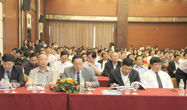 Hơn 5.000 hội viên Hội Nhà báo không đủ tiêu chuẩn cấp đổi thẻ - 2 Các đại biểu tham dự Hội nghị toàn quốc triển khai công tác Hội của Hội Nhà báo Việt Nam năm 2018 diễn ra tại Nghệ An.