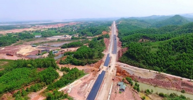 Thủ tướng yêu cầu chặn "cò đất", "xã hội đen" lộng hành ở các đặc khu - 1 Trước tình hình vi phạm đất đai và thổi giá đất ở các đặc khu, Thủ tướng yêu cầu các địa phương vào cuộc ngăn chặn, xử lý