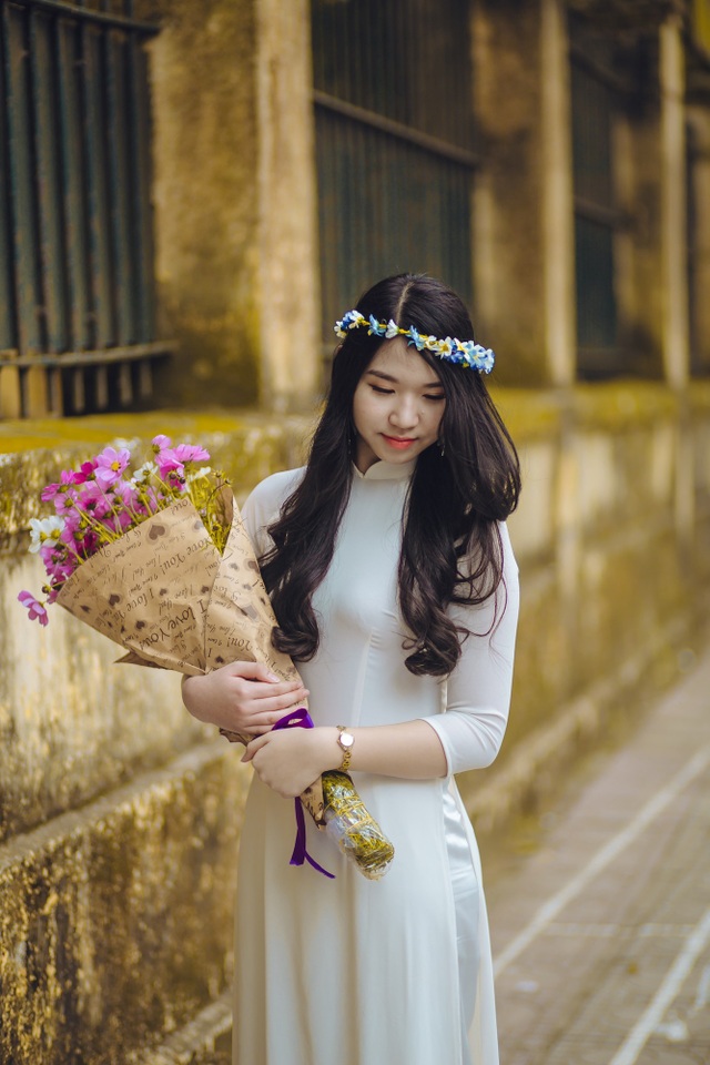 Viết luận bằng thơ Nhật, cô gái dễ thương giành học bổng tiền tỷ đại học Mỹ - 2 Cô gái 10 thông minh, dễ thương và giàu lòng nhân ái.