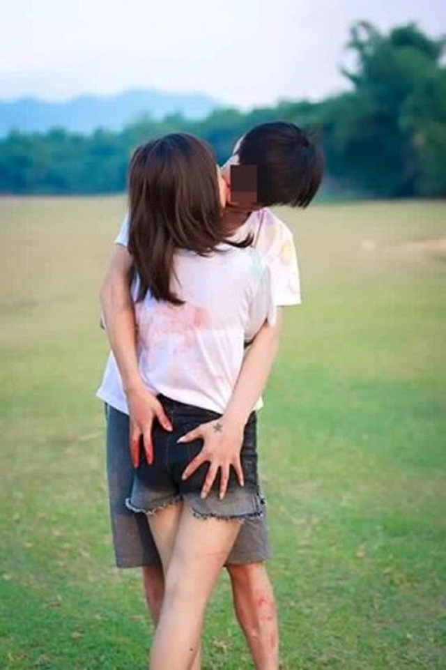 Ảnh kỷ yếu: Siêu phẩm sống ảo hay nơi lưu giữ kỷ niệm tuổi học trò? - 3 Những hình ảnh nóng bỏng như thế này cũng được đưa vào ảnh kỷ yếu (ảnh minh họa)