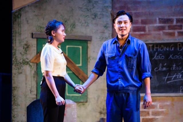 Bảo Thanh bất ngờ đóng kịch do NSƯT Chí Trung dàn dựng - 3 Bảo Thanh bất ngờ đóng kịch do NSƯT Chí Trung dàn dựng - 3