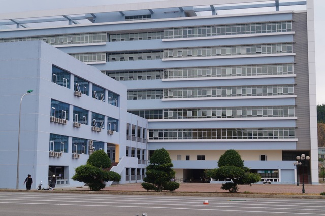 Nữ bác sĩ và điều dưỡng viên bị hành hung tại bệnh viện - 1 Bệnh viện Đa khoa tỉnh Bắc Kạn, nơi xảy ra vụ chồng bệnh nhân hành hung nữ bác sĩ và điều dưỡng (Ảnh: Trung tâm Truyền thông Giáo dục sức khỏe Bắc Kạn).