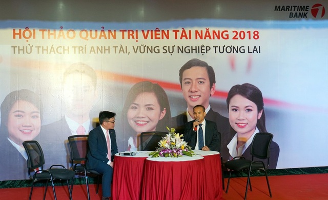 Lộ trình nghề nghiệp nào lí tưởng cho sinh viên ngành Tài chính ngân hàng? - 2
Theo ông Nguyễn Phi Hùng, lộ trình nghề nghiệp theo ngành dọc hay ngành ngang đều có những điểm hay - dở riêng.