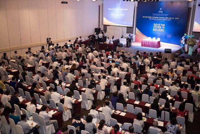 Sau “mùa vàng bội thu”, PNJ tiếp tục thành lập 2 công ty mới - 1 Nối tiếp thành công của “mùa vàng 2017”, PNJ vừa hoàn thành hoạt động kinh doanh quý I/2018 với nhiều con số ấn tượng