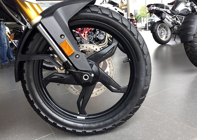 BMW đưa hai mẫu môtô 310cc về Việt Nam - 9 BMW đưa hai mẫu môtô 310cc về Việt Nam - 9