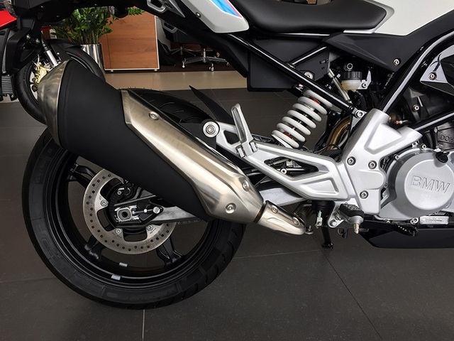 BMW đưa hai mẫu môtô 310cc về Việt Nam - 14 BMW đưa hai mẫu môtô 310cc về Việt Nam - 14
