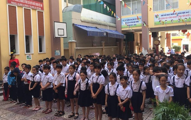 Cô giáo dọa phạt học sinh “ngậm dép” bị hạ bậc thi đua - 1
Học sinh Trường tiểu học Sông Lô (Phú Nhuận, TPHCM).