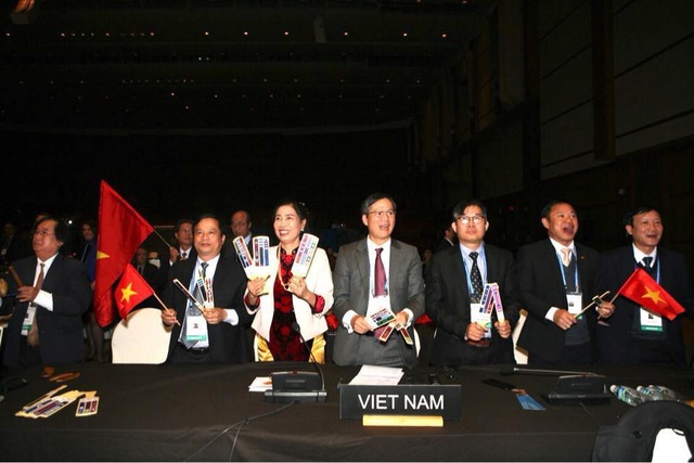 Lễ đón bằng ghi danh nghệ thuật Bài Chòi diễn ra tại TP. Quy Nhơn - 2 Giây phút nghệ thuật Bài Chòi Nam Trung Bộ được UNESCO ghi danh tại Hàn Quốc. Ảnh: Phạm Cao Quý.