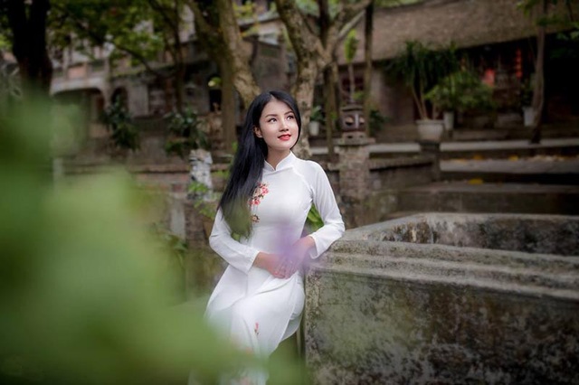 Hoa khôi ĐH Tài Nguyên Môi trường: "Đẹp nhân tạo hay tự nhiên không quan trọng bằng nhân cách" - 11 Hoa khôi ĐH Tài Nguyên Môi trường: "Đẹp nhân tạo hay tự nhiên không quan trọng bằng nhân cách" - 11