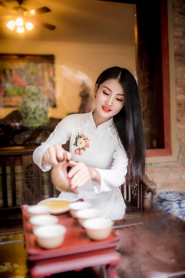 Hoa khôi ĐH Tài Nguyên Môi trường: "Đẹp nhân tạo hay tự nhiên không quan trọng bằng nhân cách" - 5 Hoa khôi ĐH Tài Nguyên Môi trường: "Đẹp nhân tạo hay tự nhiên không quan trọng bằng nhân cách" - 5