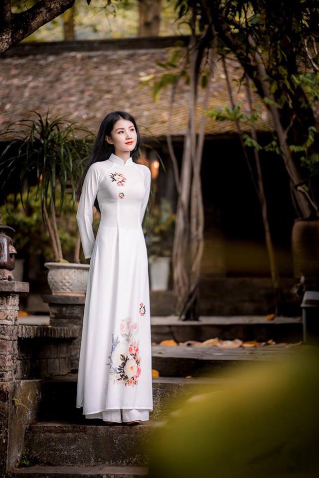 Hoa khôi ĐH Tài Nguyên Môi trường: "Đẹp nhân tạo hay tự nhiên không quan trọng bằng nhân cách" - 4 Hoa khôi ĐH Tài Nguyên Môi trường: "Đẹp nhân tạo hay tự nhiên không quan trọng bằng nhân cách" - 4