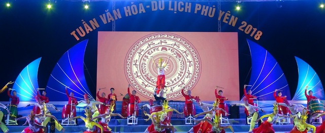 Khai mạc Tuần Văn hóa - Du lịch Phú Yên năm 2018 - 2 Nhiều chương trình nghệ thuật đặc sắc tại đêm khai mạc