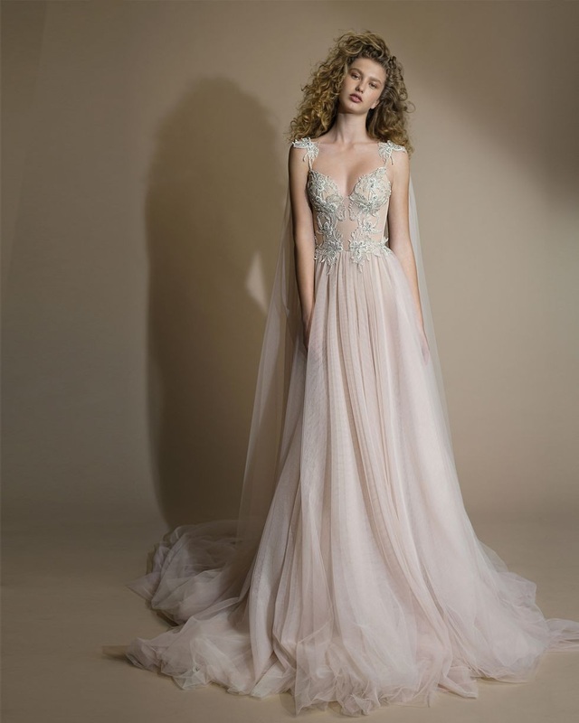 Những mẫu váy cưới đẹp nhất năm 2018 - 12
Gala by Galia Lahav