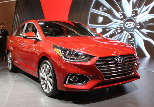 Hyundai Accent đấu Toyota Vios: Sedan cỡ nhỏ dìm nhau xuống dưới 500 triệu đồng - 1
Sự xuất hiện của mẫu Hyundai Accent đã làm cho thị trường ô tô phân khúc hạng B thêm sôi động và cạnh tranh mạnh mẽ.