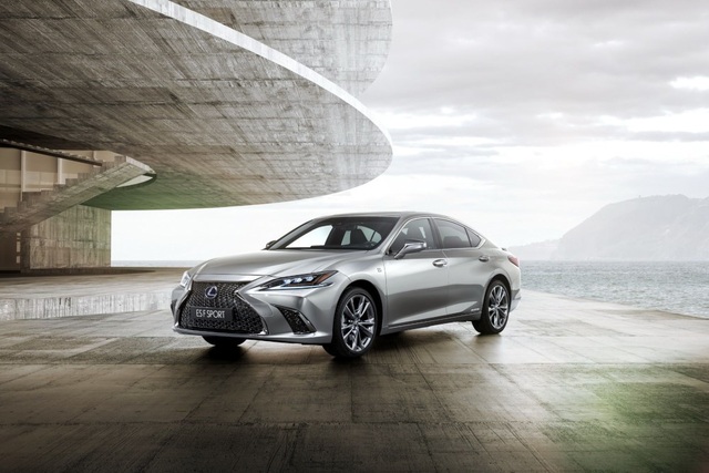 Lexus ES thế hệ mới - Động cơ cũ, sức mạnh mới - 22 Lexus ES thế hệ mới - Động cơ cũ, sức mạnh mới - 22