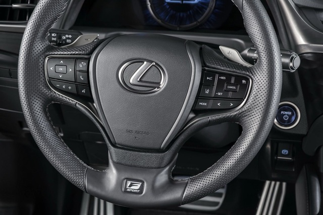 Lexus ES thế hệ mới - Động cơ cũ, sức mạnh mới - 24 Lexus ES thế hệ mới - Động cơ cũ, sức mạnh mới - 24