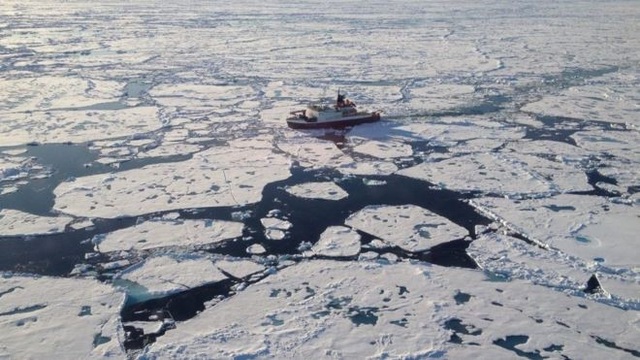 Nồng độ vi nhựa kỷ lục được tìm thấy ở Bắc Cực - 1