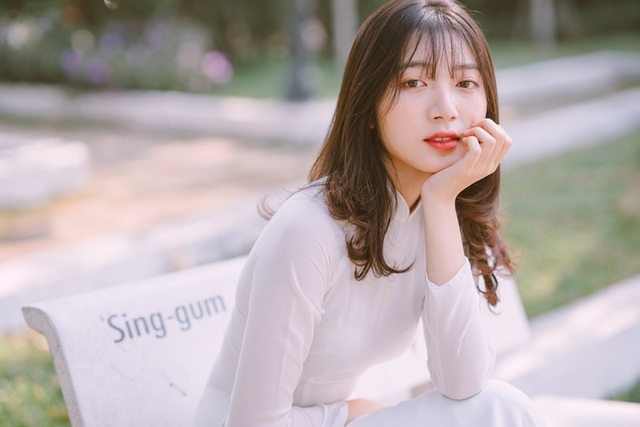 Nữ sinh Đồng Nai đẹp tinh khôi trong trang phục áo dài - 7 Những hình ảnh “gây thương nhớ” của nữ sinh Đồng Nai.