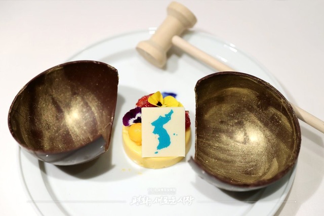 Thông điệp phía sau thực đơn Hàn Quốc chiêu đãi ông Kim Jong-un - 10 Thông điệp phía sau thực đơn Hàn Quốc chiêu đãi ông Kim Jong-un - 10