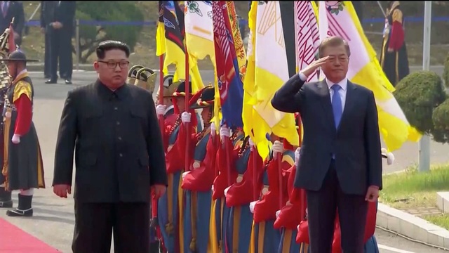Ông Kim Jong-un: "Tôi muốn viết nên chương mới trong quan hệ liên Triều" - 14 Ông Kim Jong-un: "Tôi muốn viết nên chương mới trong quan hệ liên Triều" - 14