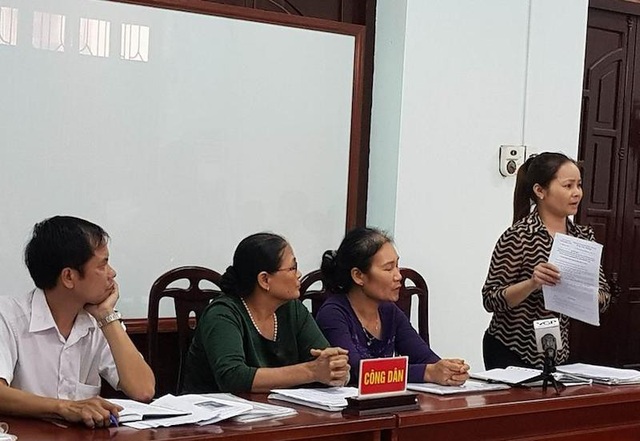 Khuất tất gì ở dự án người dân 41 lần ra Trung ương khiếu nại tại Bắc Giang? - 1
Đại diện các hộ dân bày tỏ hàng loạt bất bình khi gần 10 năm ròng rã đi khiếu nại các vấn đề bất minh trong dự án.