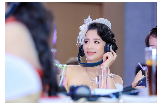 Nữ lãnh đạo tiêu biểu châu Á đưa công nghệ quốc tế về Việt Nam - 4 Nữ doanh nhân xinh đẹp, quyết đoán coi việc cập nhật những xu hướng công nghệ mới về Việt Nam là sứ mệnh của mình.
