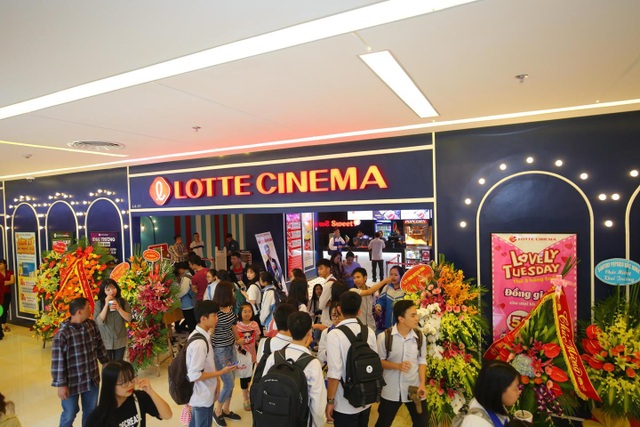 Khai trương 3 Vincom tại Thanh Hóa, Lâm Đồng và Long An - 7
Hệ thống rạp chiếu film chuẩn quốc tế Lotte Cinema tại Vincom đặc biệt thu hút giới trẻ