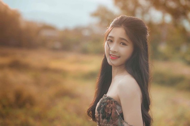 “Hot girl tráng bánh mướt” xứ Nghệ vừa xinh đẹp, lại đảm đang - 8 “Hot girl tráng bánh mướt” xứ Nghệ vừa xinh đẹp, lại đảm đang - 8