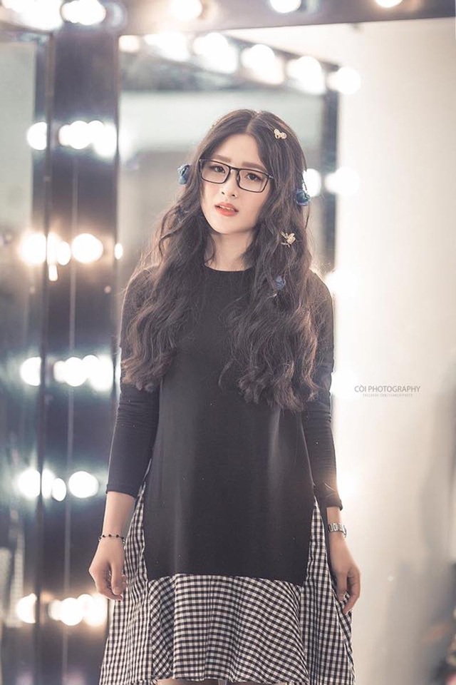 “Hot girl tráng bánh mướt” xứ Nghệ vừa xinh đẹp, lại đảm đang - 6 “Hot girl tráng bánh mướt” xứ Nghệ vừa xinh đẹp, lại đảm đang - 6