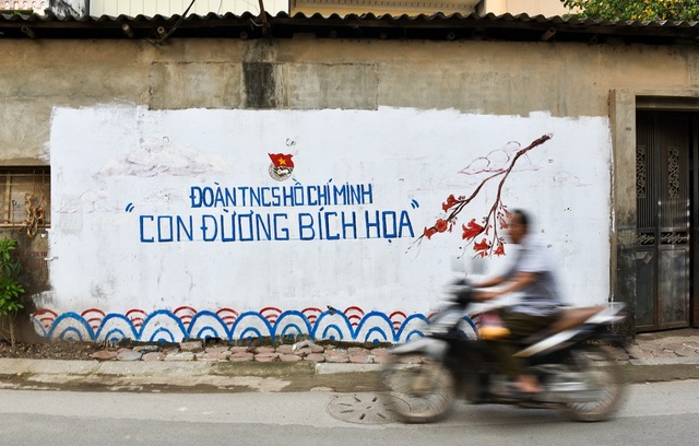 Con đường bích họa độc đáo ở chùa Thầy - 13 Con đường bích họa độc đáo ở chùa Thầy - 13