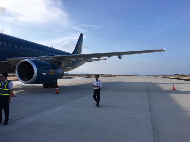 Liên tiếp sự cố uy hiếp an toàn bay: Cục trưởng Hàng không nói gì? - 2 Sự cố máy bay Vietnam Airlines hạ cánh nhầm đường băng tại sân bay Cam Ranh ngày 29/4