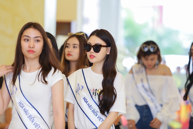 Nhan sắc Top 70 Hoa hậu biển hai miền lộ diện trước đêm Bán kết - 6 Nhan sắc Top 70 Hoa hậu biển hai miền lộ diện trước đêm Bán kết - 6