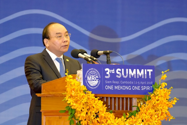 Thủ tướng: Nước Mekong suy kiệt tác động tiêu cực đến Đồng bằng sông Cửu Long - 1 Thủ tướng Nguyễn Xuân Phúc phát biểu tại Hội nghị MRC