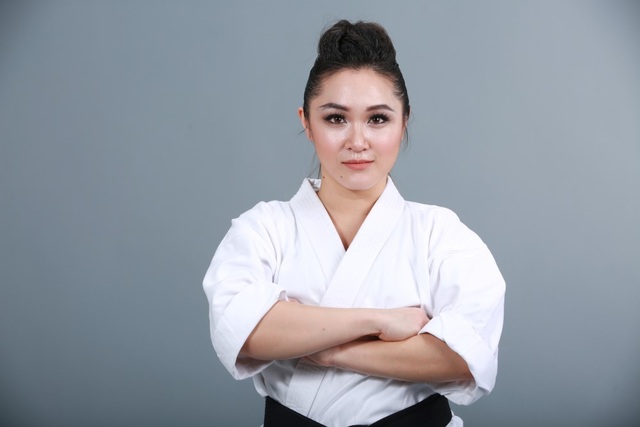 Gemma Nguyễn: “Tôi không thể lúc nào cũng mạo hiểm với cơ thể mình” - 2 Mới đây, khi chuyên gia võ thuật Hollywood trở về Việt Nam với vai trò giám khảo chương trình “Đấu trường võ nhạc” khiến nhiều người bất ngờ.