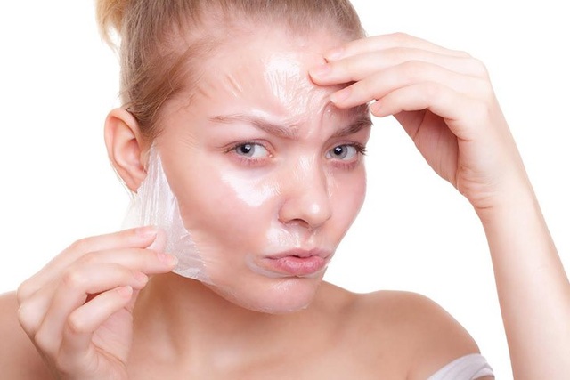 Chuyên gia da liễu chỉ rõ những hiểu lầm khó tin khi lột da mặt làm đẹp - 3 Chuyên gia da liễu chỉ rõ những hiểu lầm khó tin khi lột da mặt làm đẹp - 3