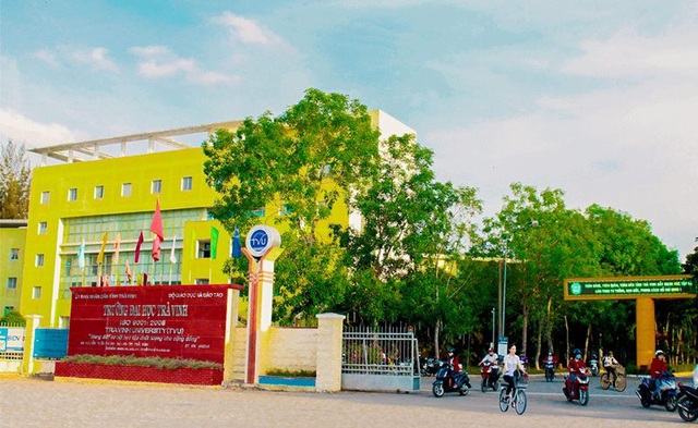 ĐH Trà Vinh: Tuyển sinh 47 ngành đại học và 28 ngành sau đại học - 1 Trường còn tạo cơ hội cho nhiều sinh viên diện chính sách, sinh viên nghèo, sinh viên là người dân tộc Khmer...