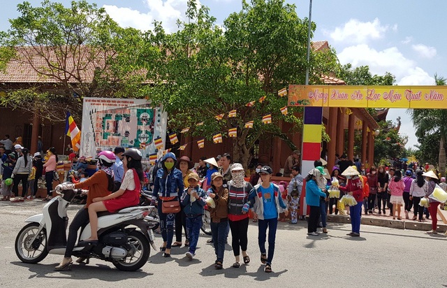 Gần 120 ngàn lượt khách đến Cần Thơ trong dịp lễ 30/4-1/5 - 1 Thiền viện Trúc lâm Phương Nam, một trong những địa điểm du lịch tâm linh thu hút du khách khi đến Cần Thơ