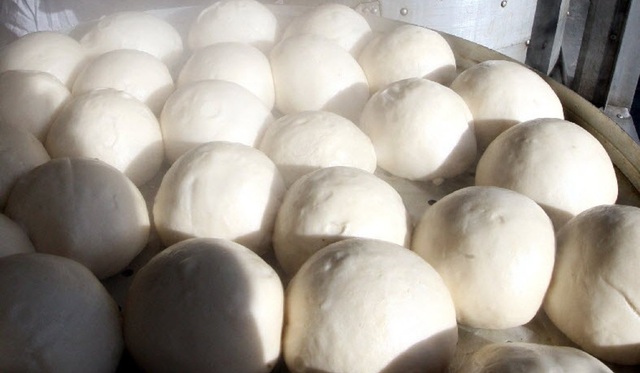 Hy hữu chuyện bỏ 536 triệu đồng mua 1 chiếc bánh bao - 1 Một khách hàng đã nhầm lẫn khi trả gần 136 triệu đồng chỉ để mua một chiếc bánh bao có giá hơn 5.000 đồng. (Nguồn: Handout)